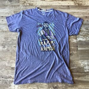 Razor Ramon WWE WWF Legends Homage Illustrated Tee Gray Men’s XL